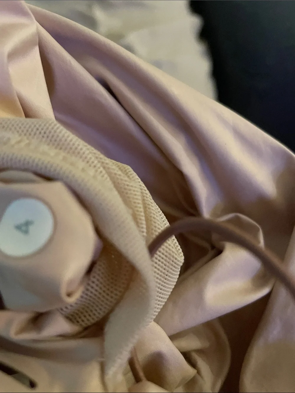 Lululemon Light Pink Windbreaker Jacket Altleisure Outdoor Travel Summer 4 - Picture 11 of 11